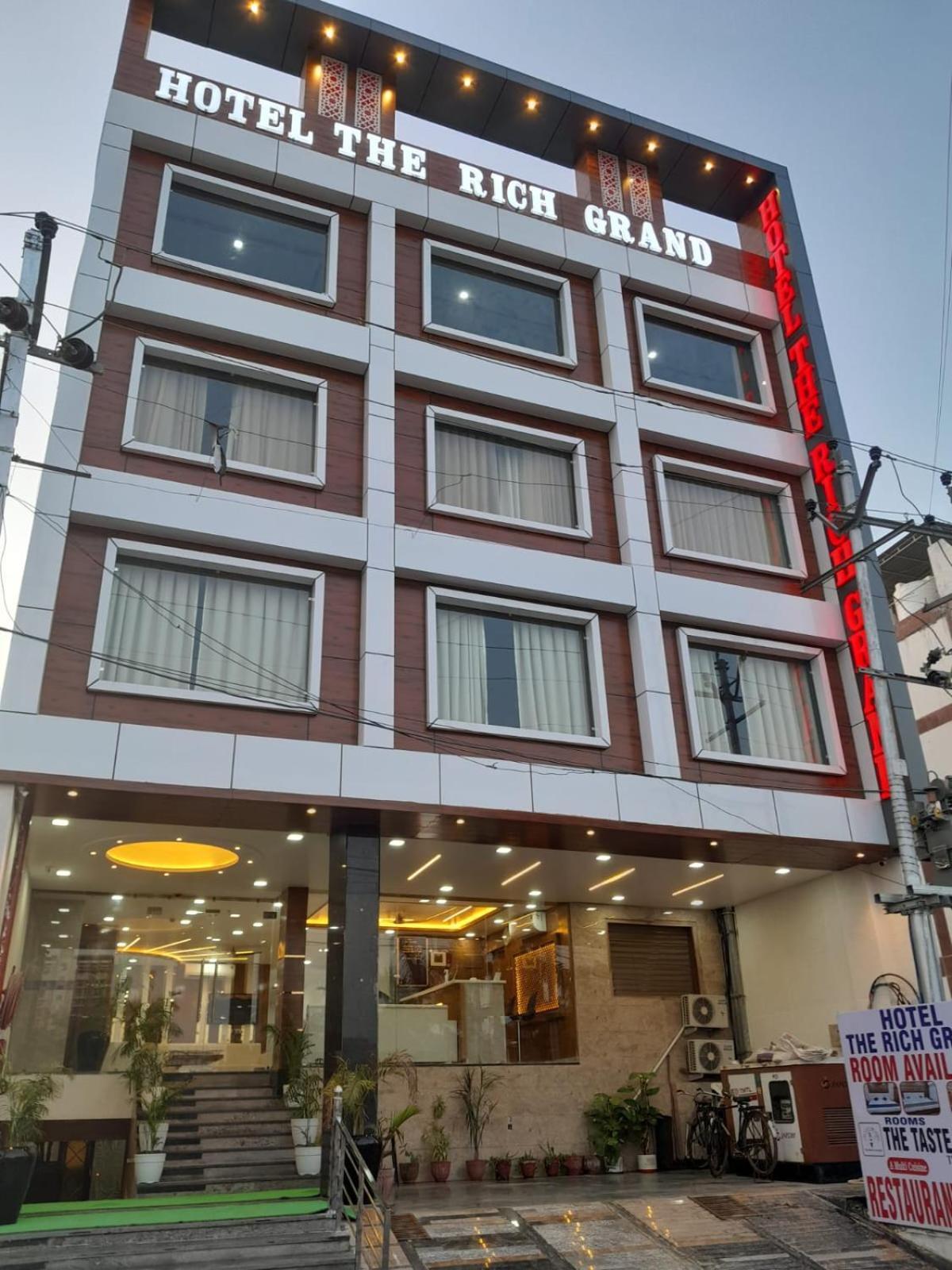 Hotel Taste Of India Agra  Bagian luar foto
